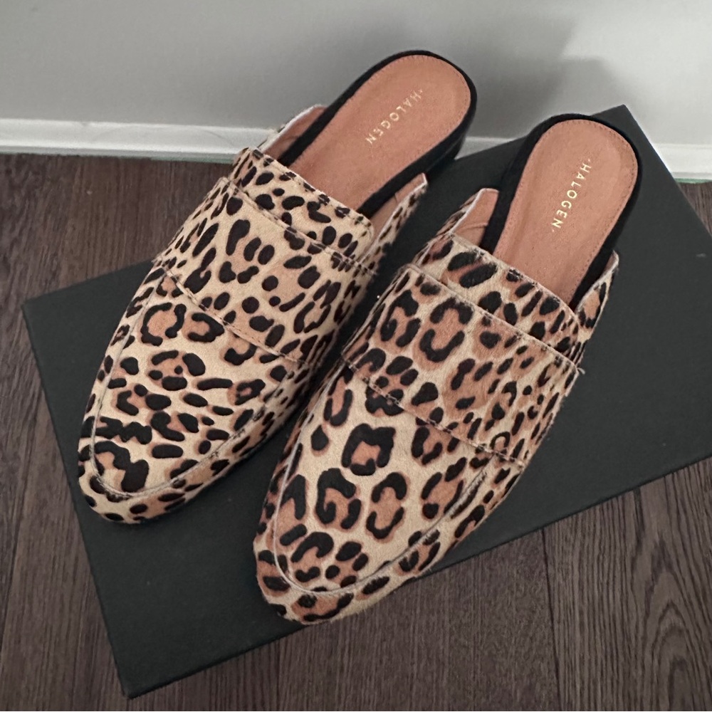 Halogen Ladies Leopard Print Slide Loafers - Picture 3 of 9